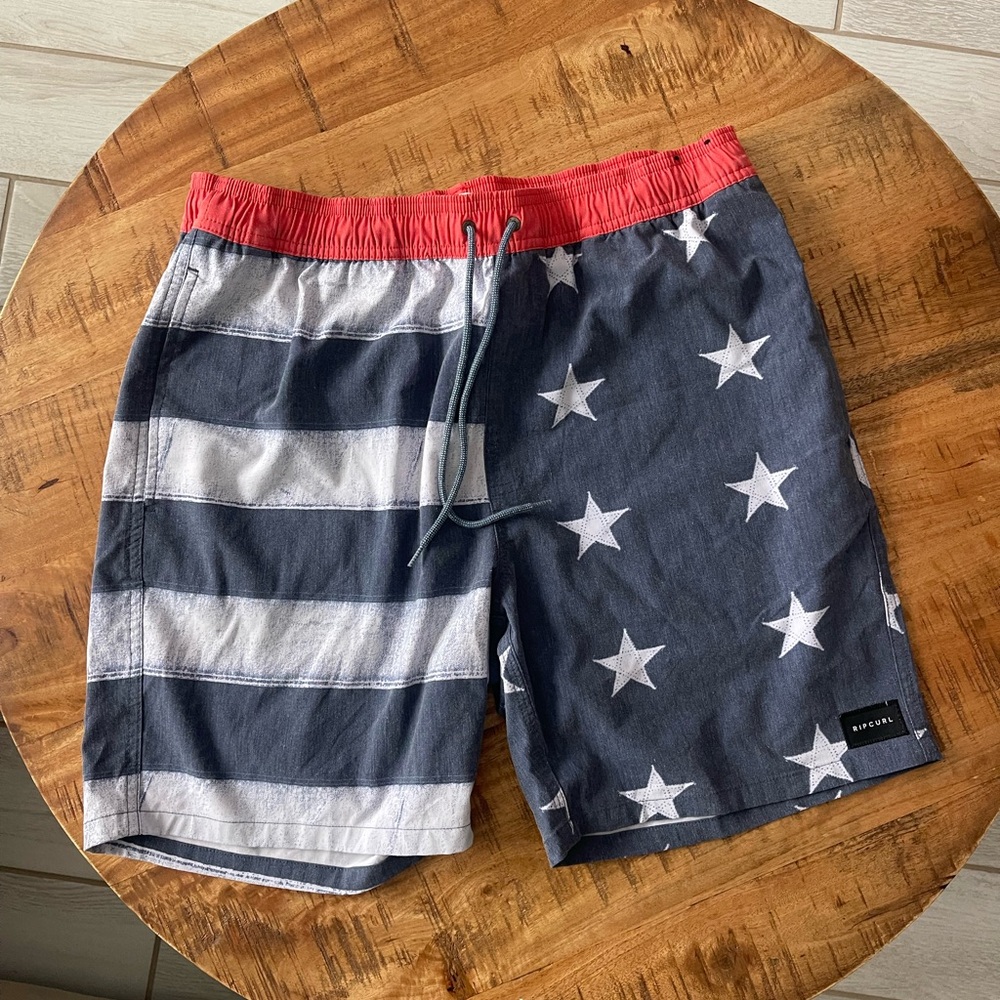 Rip Curl Men's Star and Stripe Swim Shorts - Red, Blue, White